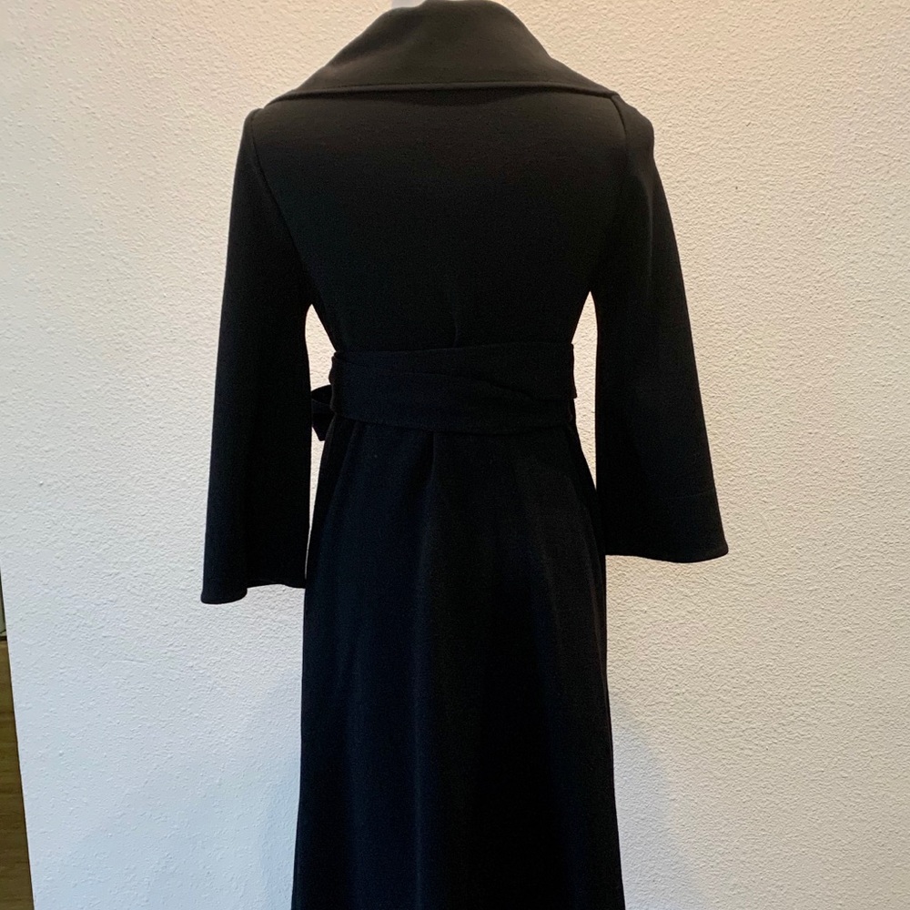 Diane Von Furstenberg Wool Double Knit Wrap Dress - Picture 6 of 8